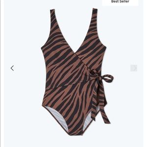 Summersalt The perfect wrap one piece swimsuit